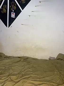 Jaydemasked online show from April 1, 2026, 9:43 am