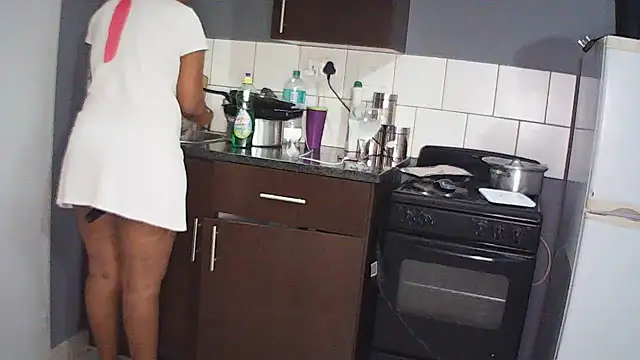 CouplesX96xx online show from April 15, 2026, 2:46 pm