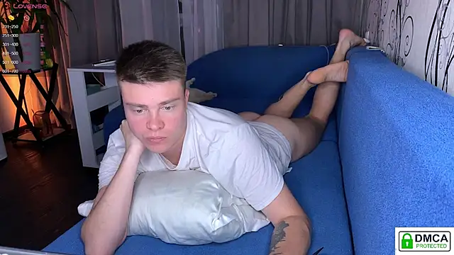 holy eggs 02 online show from September 20, 2025, 9:27 pm