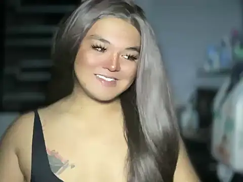 Snapshot of Holygoddessanitaxx chatting on November 2, 2025, 10:39 am Holygoddessanitaxx online show from November 2, 2025, 10:39 am