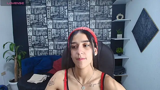 Snapshot of DanielaMonroe chatting on September 17, 2025, 8:21 pm DanielaMonroe online show from September 17, 2025, 8:21 pm