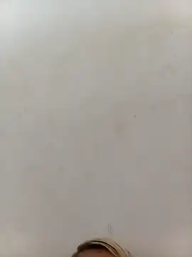 flavinhasensual online show from April 7, 2026, 10:37 am