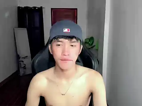 Snapshot of twinksexy09 chatting on November 11, 2025, 10:21 pm twinksexy09 online show from November 11, 2025, 10:21 pm