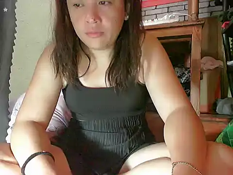 Snapshot of betty02 chatting on April 30, 2026, 5:14 am betty02 online show from April 30, 2026, 5:14 am