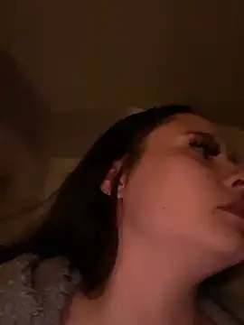 LollyLove  online show from March 6, 2026, 9:11 pm