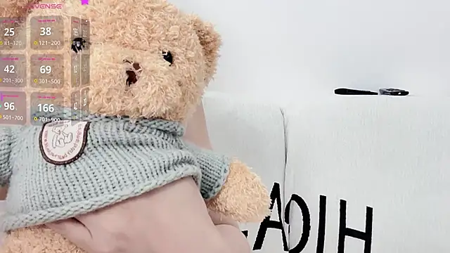 uikyy1 online show from April 27, 2026, 1:20 pm