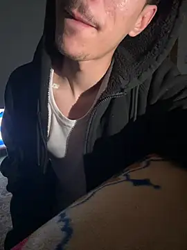 Snapshot of HitShelf chatting on February 12, 2026, 3:56 am HitShelf online show from February 12, 2026, 3:56 am