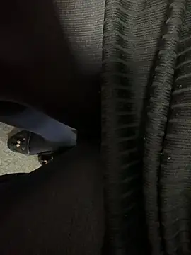 HiddenHoneyLDN online show from September 11, 2025, 9:31 am