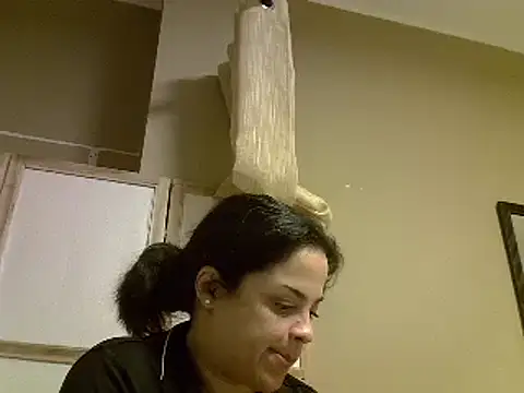 ITALIANASISIXX online show from January 2, 2025, 7:29 pm