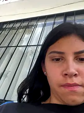 Snapshot of katy_lenah chatting on September 17, 2025, 2:19 pm katy lenah online show from September 17, 2025, 2:19 pm