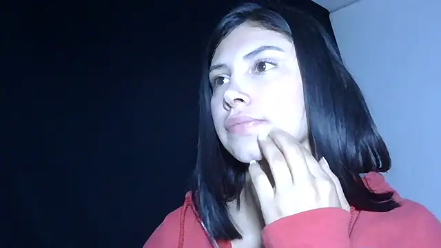 Snapshot of katy_lenah chatting on January 6, 2026, 10:08 am katy lenah online show from January 6, 2026, 10:08 am