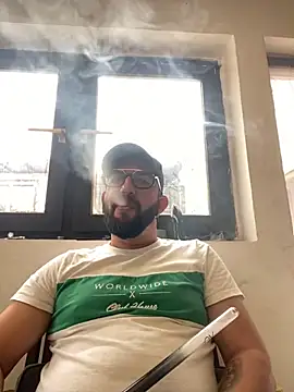 Snapshot of andrey1887 chatting on September 8, 2025, 4:17 pm andrey1887 online show from September 8, 2025, 4:17 pm