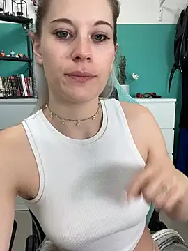 TheRealJessyLey online show from April 9, 2026, 6:41 am