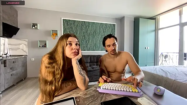 VelvetMiley online show from July 3, 2026, 9:16 am