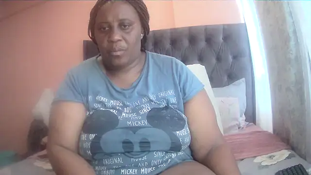 Snapshot of HUGEASSXXXXX chatting on March 24, 2026, 5:56 am HUGEASSXXXXX online show from March 24, 2026, 5:56 am