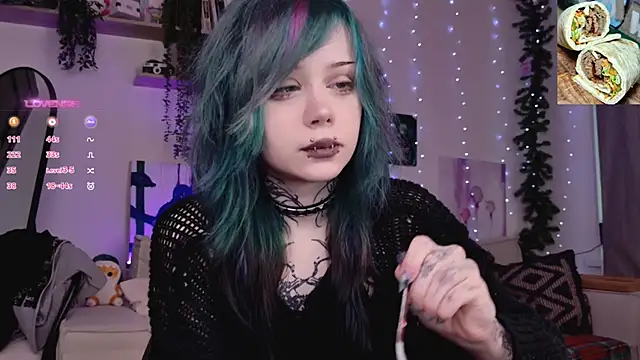 Lollyshy online show from January 10, 2026, 9:44 am