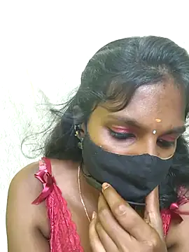 Snapshot of Honey_rosetamil chatting on April 18, 2026, 6:12 pm Honey rosetamil online show from April 18, 2026, 6:12 pm