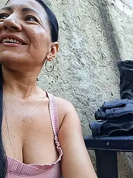 maturexxxnaughty online show from November 27, 2025, 11:12 am