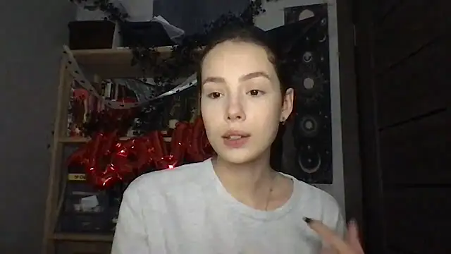 Yuna5343 online show from February 17, 2026, 10:16 pm