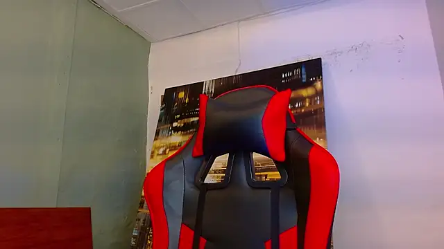Snapshot of alexgiraldo__ chatting on July 11, 2026, 3:42 am alexgiraldo online show from July 11, 2026, 3:42 am