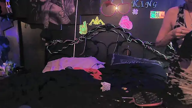 Splash Queen420 online show from March 16, 2026, 2:39 am