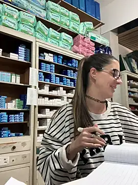 ferchule7 online show from November 13, 2025, 5:23 pm