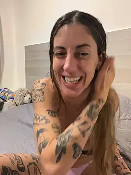 ferchule7 online show from March 9, 2026, 2:04 am