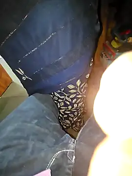 Snapshot of indianhotwife639 chatting on November 19, 2025, 4:56 am indianhotwife639 online show from November 19, 2025, 4:56 am