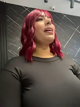 Snapshot of MaddyGray_ chatting on December 1, 2025, 7:08 pm MaddyGray online show from December 1, 2025, 7:08 pm