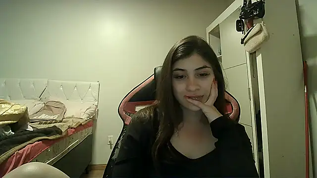 Becca B online show from October 21, 2025, 9:37 pm