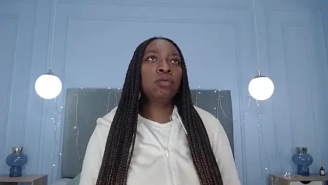 NatashaSilver online show from September 18, 2025, 2:30 pm