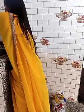 Snapshot of Shalu_G chatting on May 16, 2026, 8:44 am Shalu G online show from May 16, 2026, 8:44 am