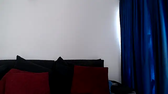 Snapshot of evilheart_69 chatting on February 12, 2026, 7:53 pm evilheart 69 online show from February 12, 2026, 7:53 pm