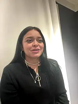 Emily Rivers  online show from November 29, 2025, 1:19 am