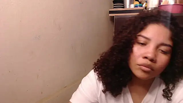 madelene online show from September 29, 2025, 12:27 am