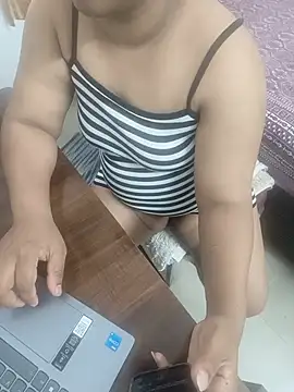 Snapshot of Rushali_69 chatting on June 30, 2026, 6:25 am Rushali 69 online show from June 30, 2026, 6:25 am