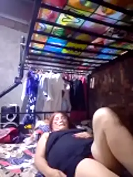 Snapshot of SexyHottMom chatting on February 13, 2026, 10:39 pm SexyHottMom online show from February 13, 2026, 10:39 pm