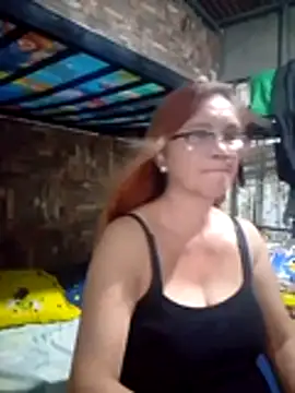 SexyHottMom online show from April 12, 2026, 1:27 pm