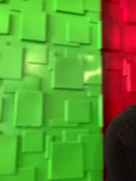 Linda LS online show from October 4, 2025, 1:53 pm