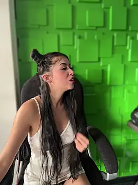 Linda LS online show from February 15, 2026, 9:00 pm