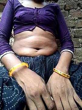 Snapshot of Sonam_mehta chatting on July 19, 2026, 9:35 am Sonam mehta online show from July 19, 2026, 9:35 am