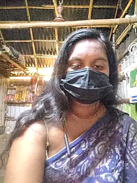 Snapshot of Tamildivya18 chatting on June 19, 2026, 6:18 am Tamildivya18 online show from June 19, 2026, 6:18 am