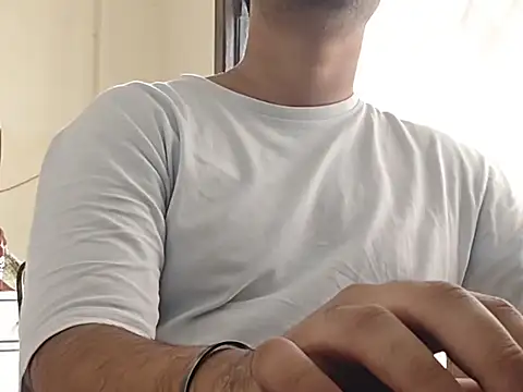 Snapshot of indori_baba chatting on October 14, 2025, 8:15 am indori baba online show from October 14, 2025, 8:15 am