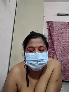 mature mimi online show from March 11, 2026, 6:25 pm