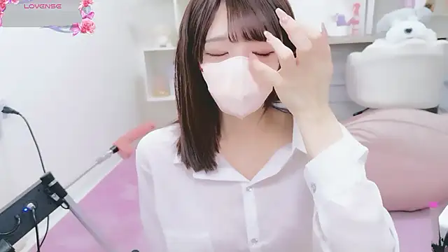 Reina Fcup online show from February 14, 2026, 9:06 am