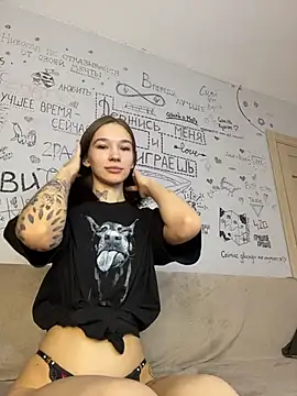 Snapshot of AsyaMiller chatting on November 30, 2025, 7:18 pm AsyaMiller online show from November 30, 2025, 7:18 pm