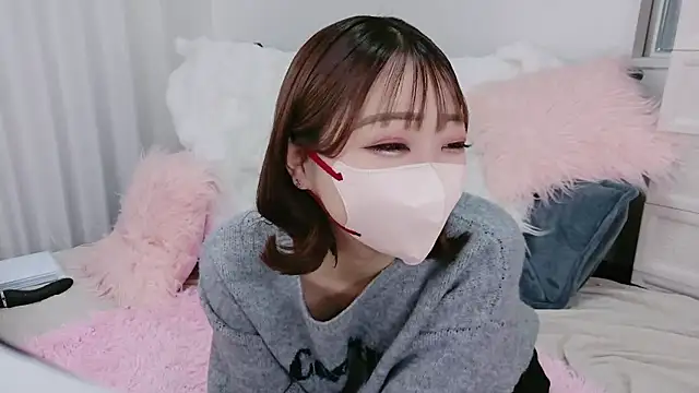 Snapshot of Rina_72 chatting on December 17, 2025, 6:30 am Rina 72 online show from December 17, 2025, 6:30 am
