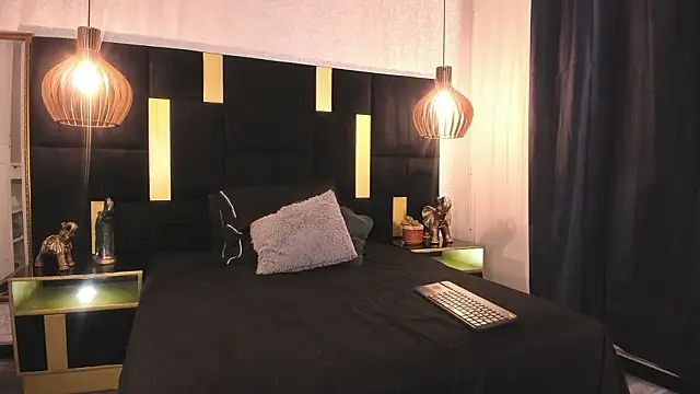 Lucio  Fox online show from February 15, 2026, 12:36 pm