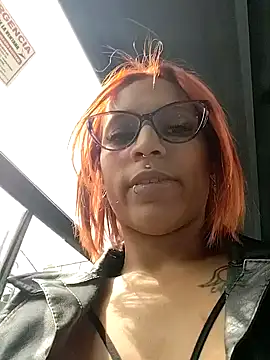 Snapshot of Zoe73_ chatting on September 29, 2025, 6:46 pm Zoe73  online show from September 29, 2025, 6:46 pm