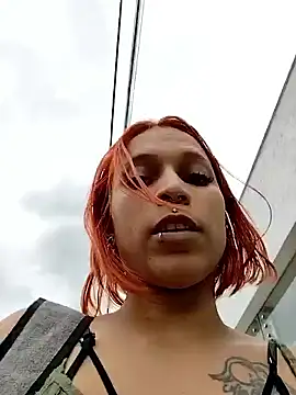 Snapshot of Zoe73_ chatting on October 1, 2025, 7:20 pm Zoe73  online show from October 1, 2025, 7:20 pm